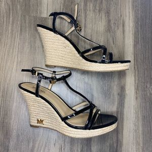 MICHAEL KORS WEDGES